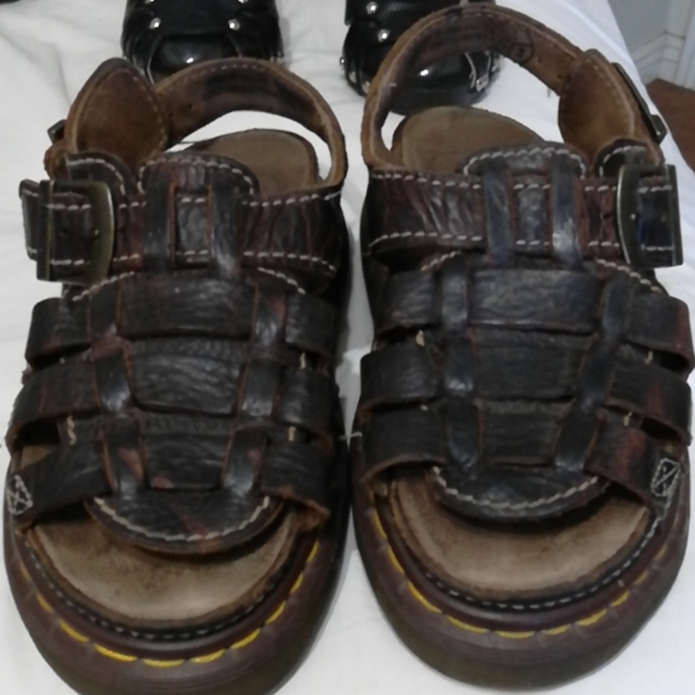 Dr.Martins